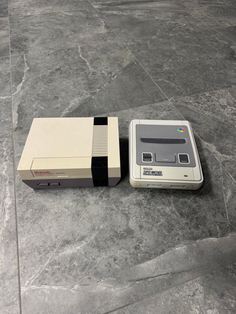 Nintendo - Nes - SNES - Videopelikonsoli #1.0