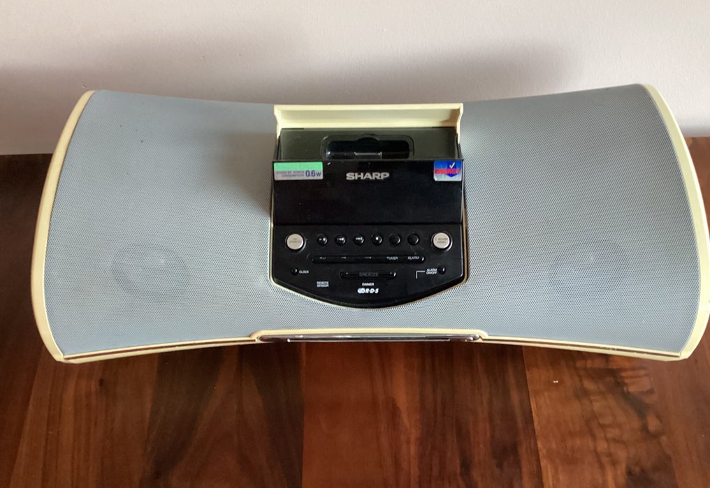 Sharp - DK-A10 i-Elegance - Boombox Audiofelszerelés #4.3