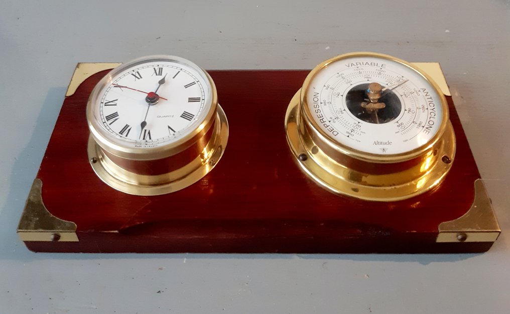 Altitude - 气象站 - 黄铜, 木 - 船钟与气压计 #1.0