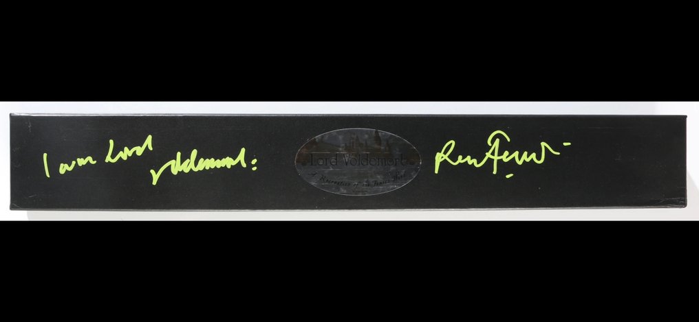 Harry Potter - Signed by Ralph Fiennes (Lord Voldemort) - WITH RARE QUOTE! #2.1