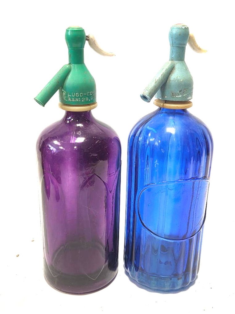 Sifão - Seis sifões vintage e cesta metálica. #4.3