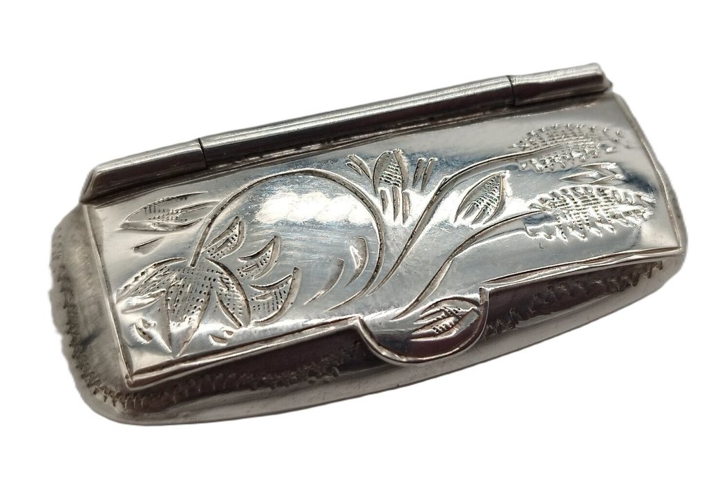 Laatikko - .925 hopea - ilman reservihintaa #1.0