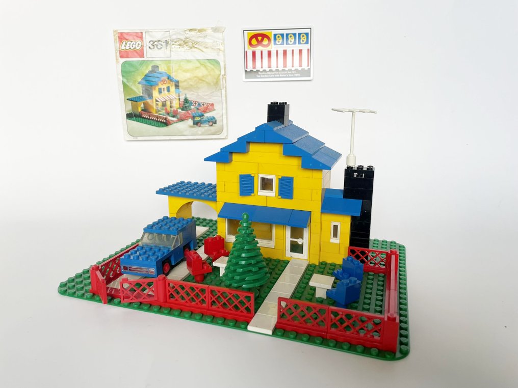 Lego Set - 361 - Legoland - Tea Garden Cafe with Baker's Van #1.0