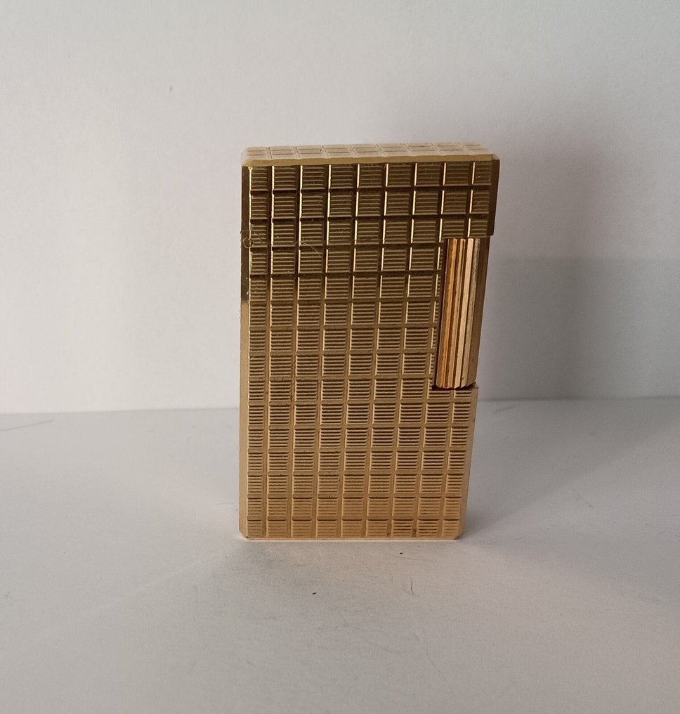 S.T. Dupont - L1 "Squares pattern" - 沒有保留價 - 打火機 - 鍍金 #1.0