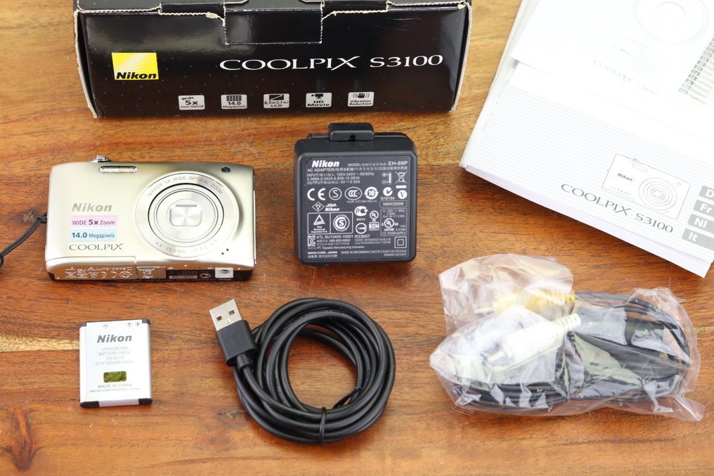 Nikon Coolpix S3100, 14.1 MP Cámara digital #1.0