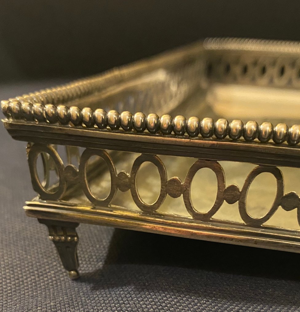 Dienblad - .934 zilver - op pootjes, zgn cabaret #2.1