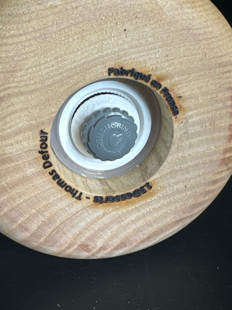 Moulin à poivrier et sel en bois et aluminium - Thomas Defour - Μύλος καφέ - CrushGrind - Ξύλο, Αλουμίνιο, Πλαστικό #2.1