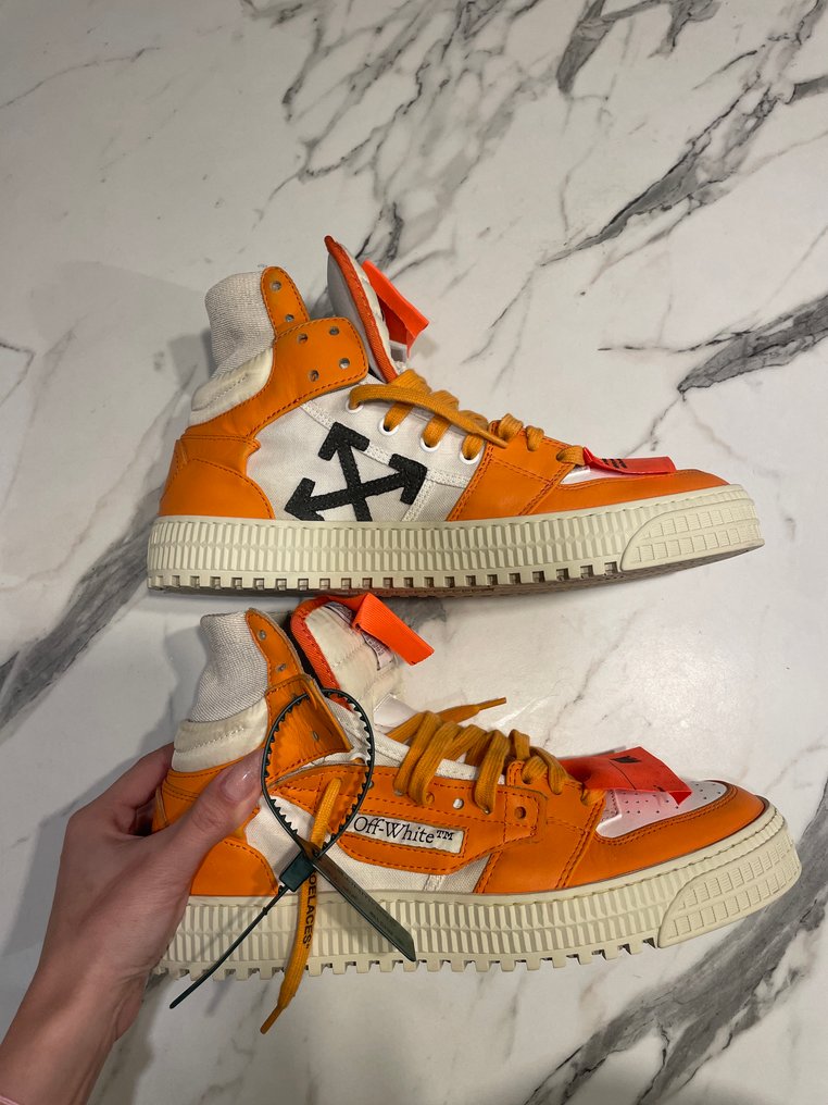 Off White - Off-White Off-Court - Tornacipő - Méret: EU 42 #1.0