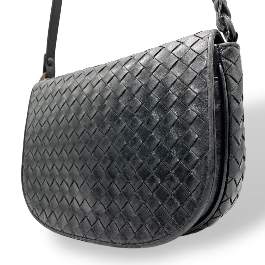 Bottega Veneta - Intrecciato Woven Leather Crossbody Shoulder Bag - Shoulder bag #1.0