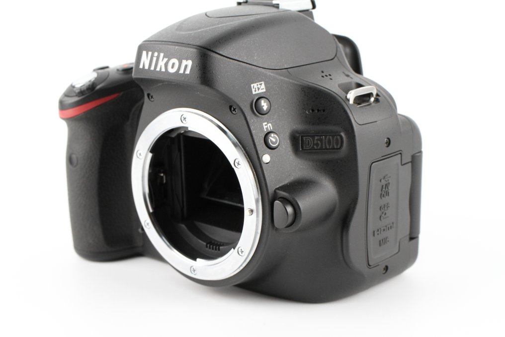 Nikon Nikon D5100  Shutter count 1386 数码反光相机 (DSLR) #4.3