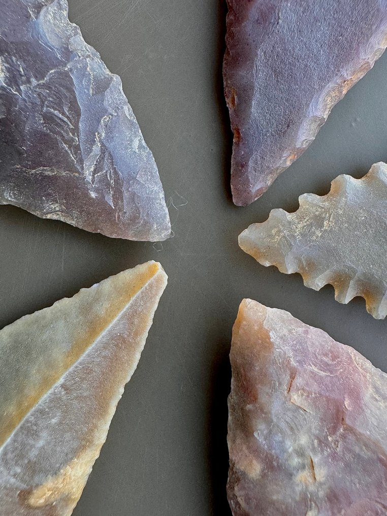 Sáhara Pedernal Punta de flecha - 50 mm  (Sin precio de reserva) #1.0