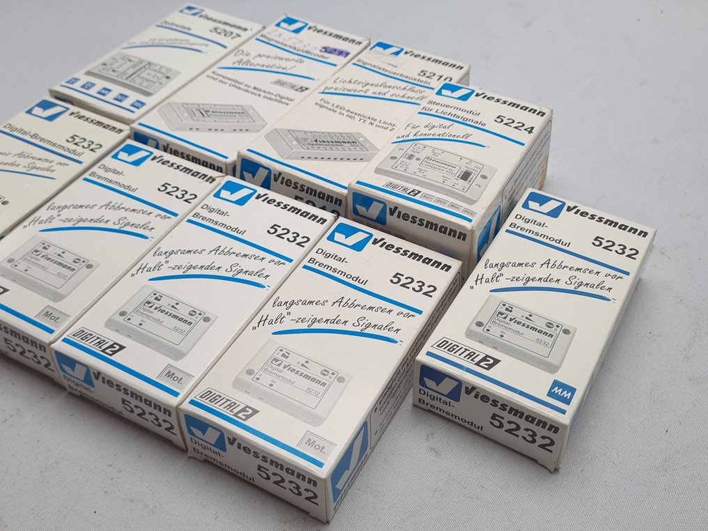 Viessmann H0 - 5232 - Tren a escala (7) - 7x módulo de rem digital #3.2