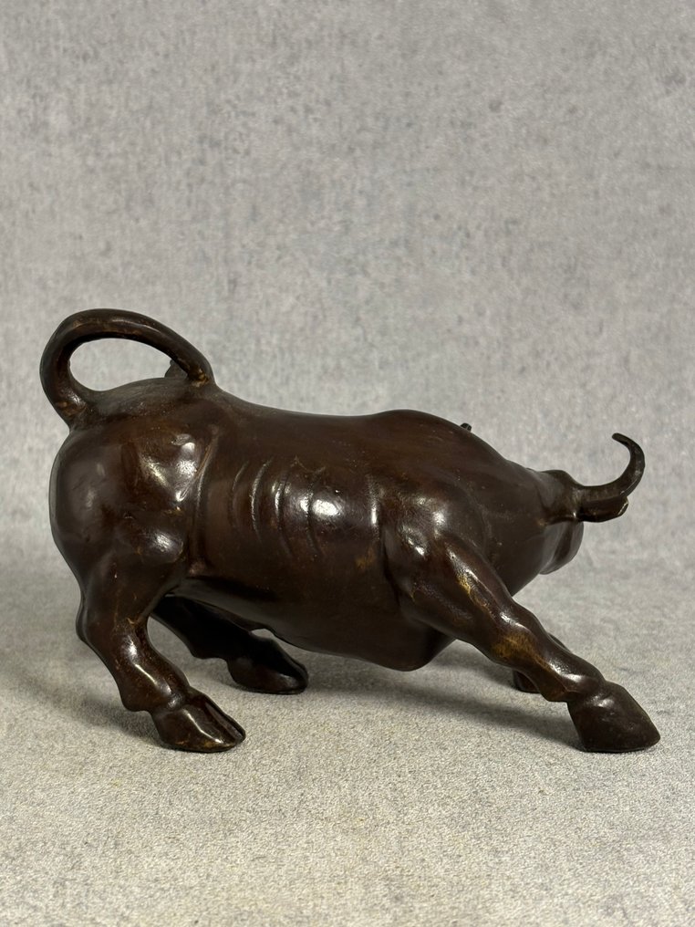 Figurka - Stier - Brązowy #4.3