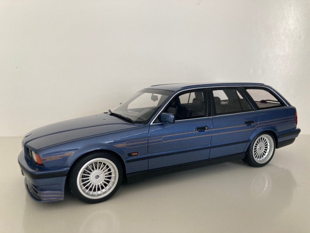 Otto Mobile 1:18 - 模型車 - BMW Alpina E34 B10 4.0 Touring #3.2