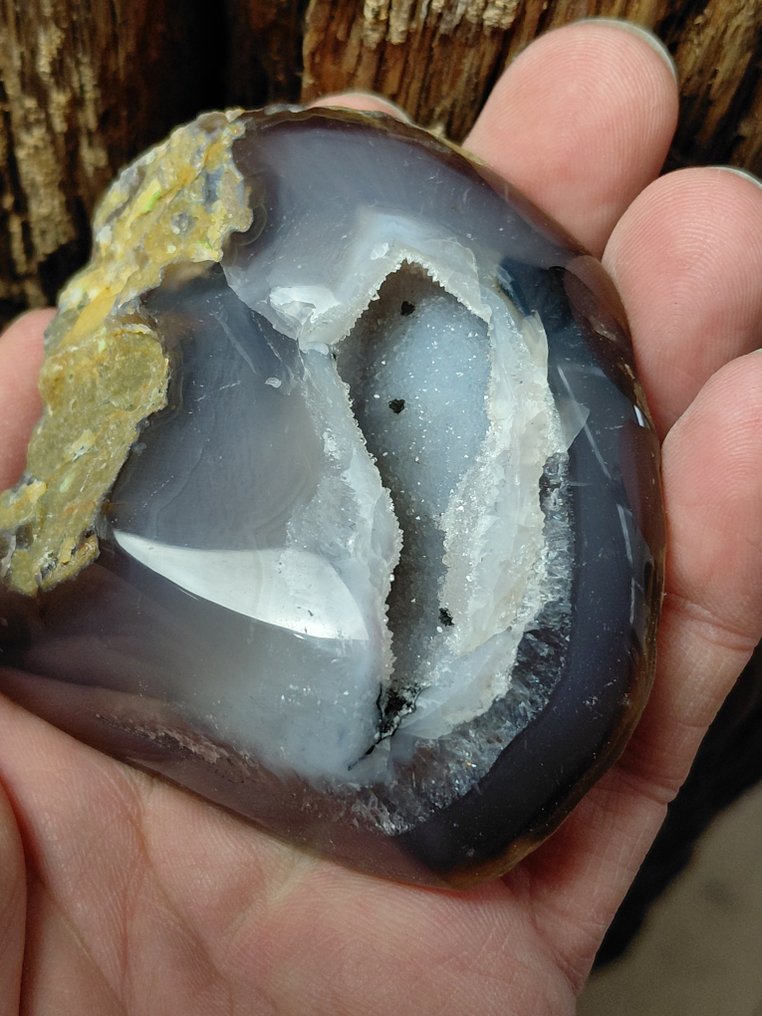 Beautiful polished Agate & Amethyst geodes- 1 kg - (6) #1.0
