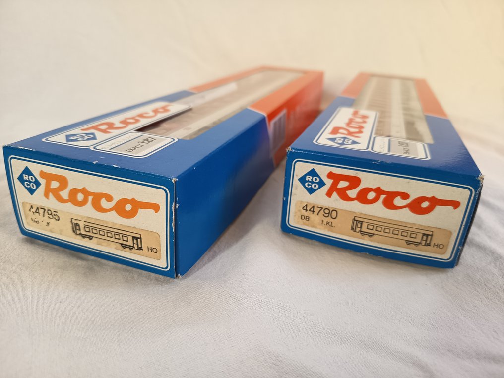 Roco H0轨 - 44790/44785 - 模型火车客运车厢 (2) - 2辆客运列车车厢，一等和二等 - DB #3.2