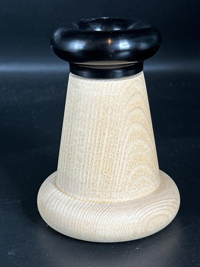 Moulin à poivrier et sel en bois et aluminium - Thomas Defour - Macinacaffè - CrushGrind - Legno, Alluminio, Plastica #1.0