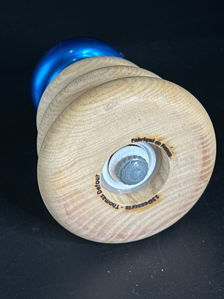 Moulin à poivrier et sel en bois et aluminium - Thomas Defour - Μύλος καφέ - CrushGrind - Ξύλο, Αλουμίνιο, Πλαστικό #1.0