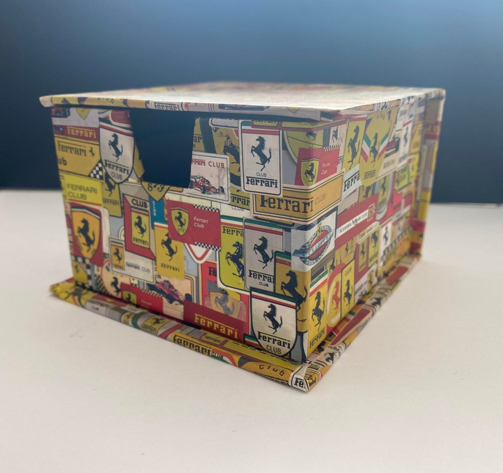 Papæske Ferrari - Ferrari - PAPER BOX - 1990 #1.0
