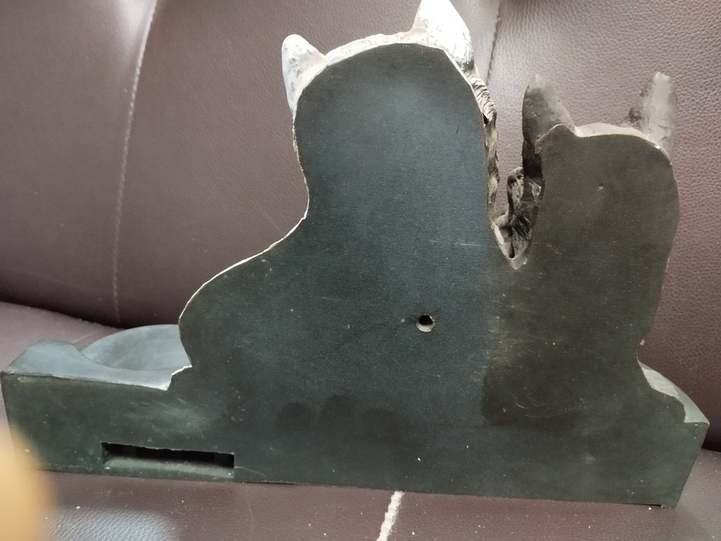 Black & White Bottle Plinth - 31 x 23 x 10cm #2.1