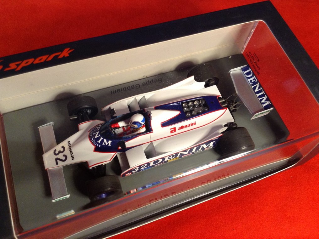 Spark 1:43 - Αγωνιστικό αυτοκίνητο μοντελισμού - ref. #S7251 Osella Ford FA1B F.1 Belgian GP 1981 #32 Beppe Gabbiani - Πολύ καλή ποιότητα - περιορισμένης έκδοσης - δύσκολο να βρεθεί σήμερα. #2.1
