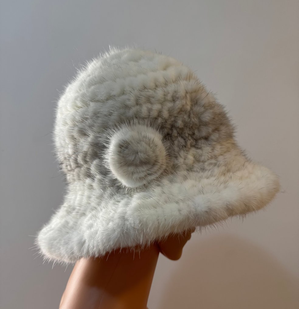 Artisan Furrier - Hat - Fur, Mink #2.1