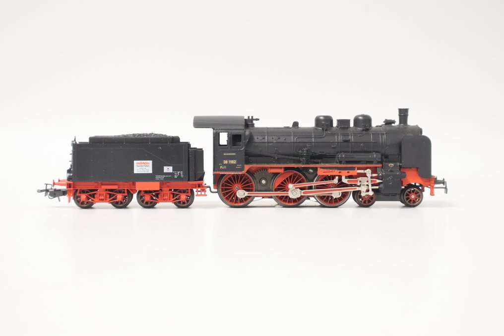 Märklin H0轨 - 3098 - 带煤水车的蒸汽机车 (1) - BR38 'märklin 特别行驶' - DRG #1.0