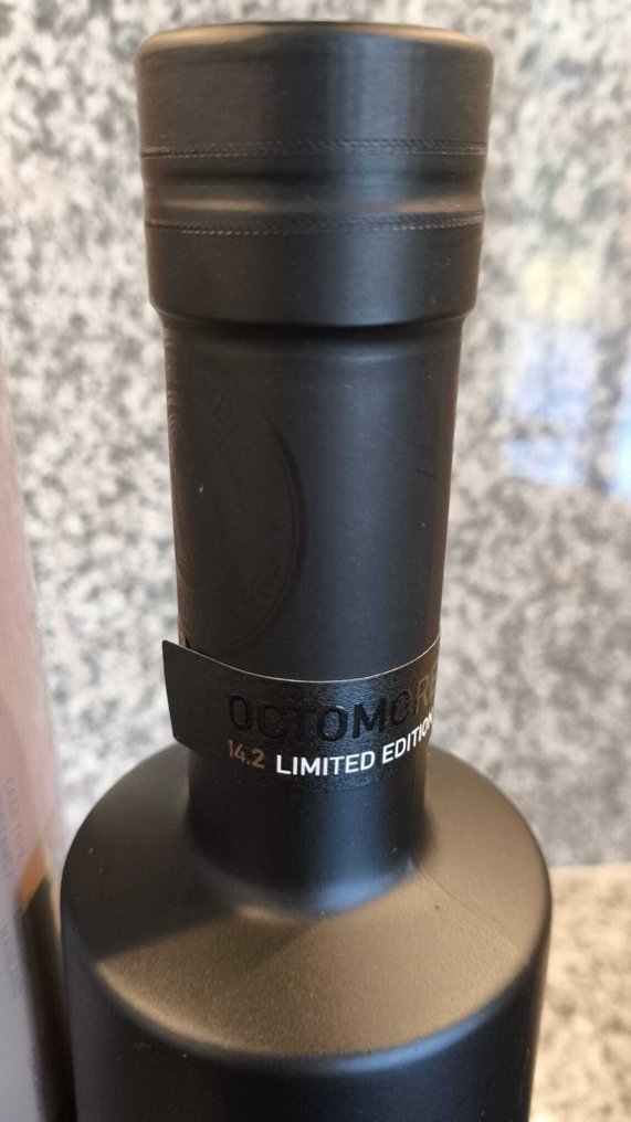 Octomore 5 years old 14.2 - Release 2023 - The Impossible Equation  - 700ml #3.2