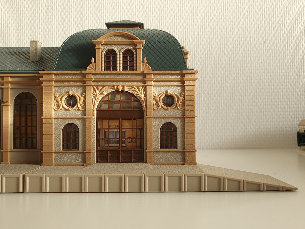 Vollmer H0 - 3560 - 模型火車建築 (1) - 巴登-巴登车站模型 #1.0