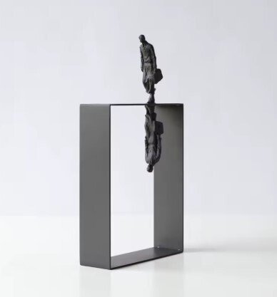 Skulptur, The Walking Man Reflect - 29 cm - kilde #2.1