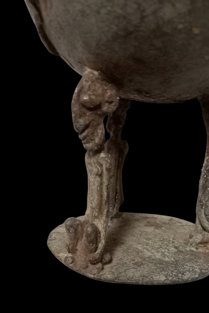 Ιδιαίτερη γαλλική πήλινη από το Dogon στο Μάλι για την αποθήκευση χρυσού, φυλάσσεται από έναν - Dogon - Μάλι (χωρίς τιμή ασφαλείας) #4.3