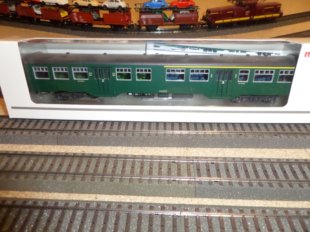 Märklin H0 - 43547-02 - Επιβατικό τρένο μοντελισμού (1) - RAME M2 verte SNCB με εσωτερικό φωτισμό. - NMBS #1.0