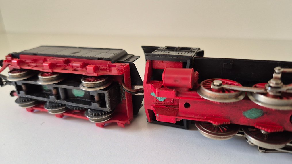 Fleischmann H0 - Dampflokomotive mit Tender (1) - BR55 2781 - DB #2.1