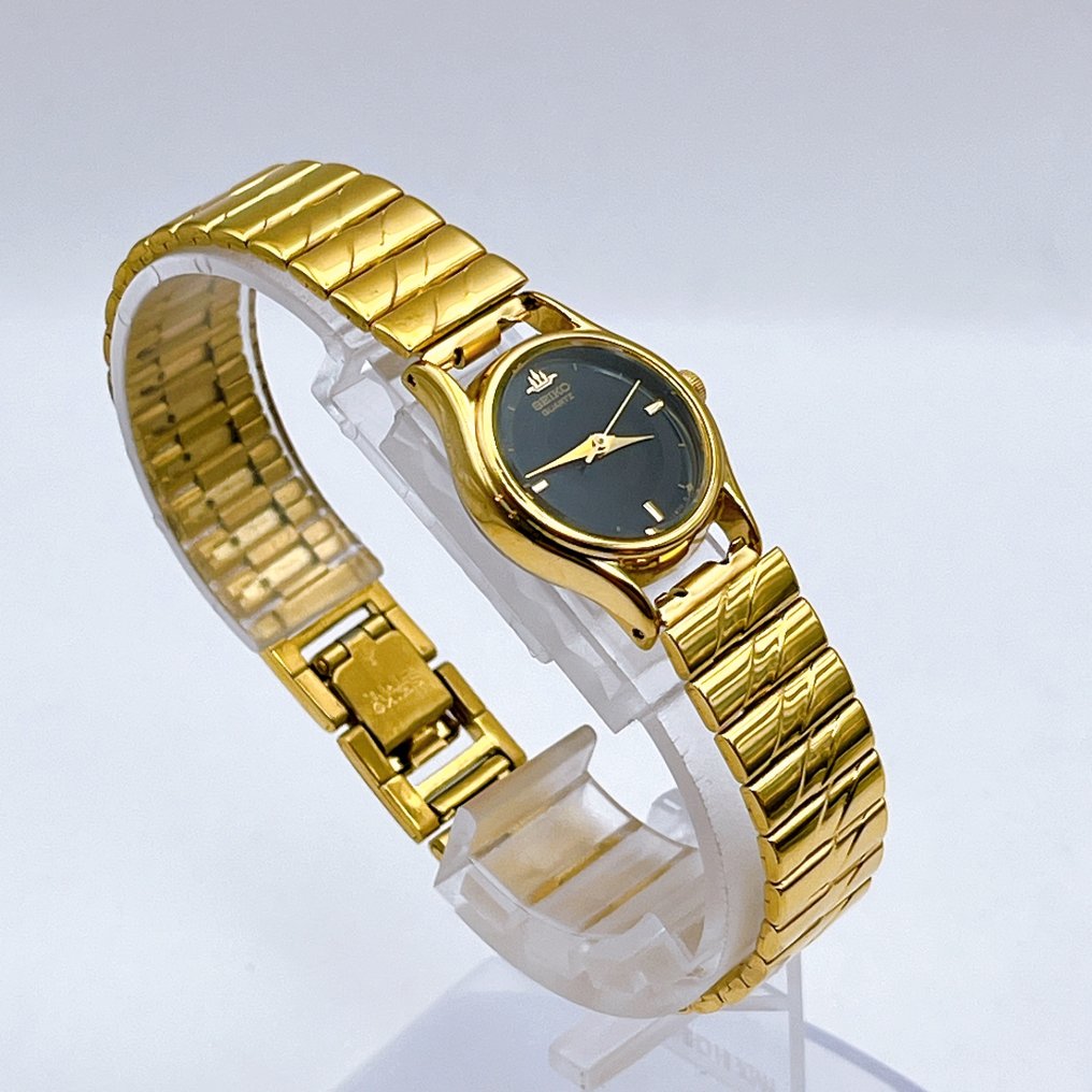Seiko - Vintage - Ei pohjahintaa - 2Y01-0A10 - Naiset - 1990-1999  #2.1
