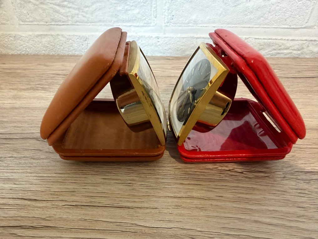 旅行時鐘 (2) - Junghans - 世紀中期現代主義 - 植鞣皮革 - 1960-1970 - Junghans Bivox — 一套两件 #3.2