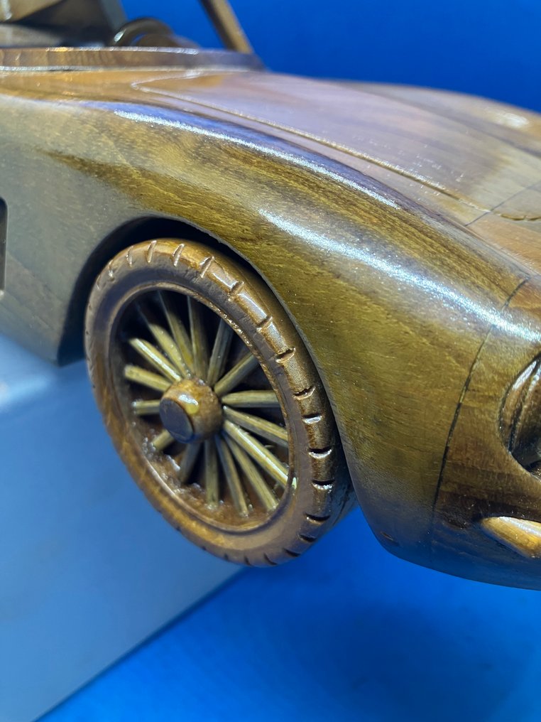Ode's Design - 雕塑, Ferrari gto - 13 cm - 木 #4.3
