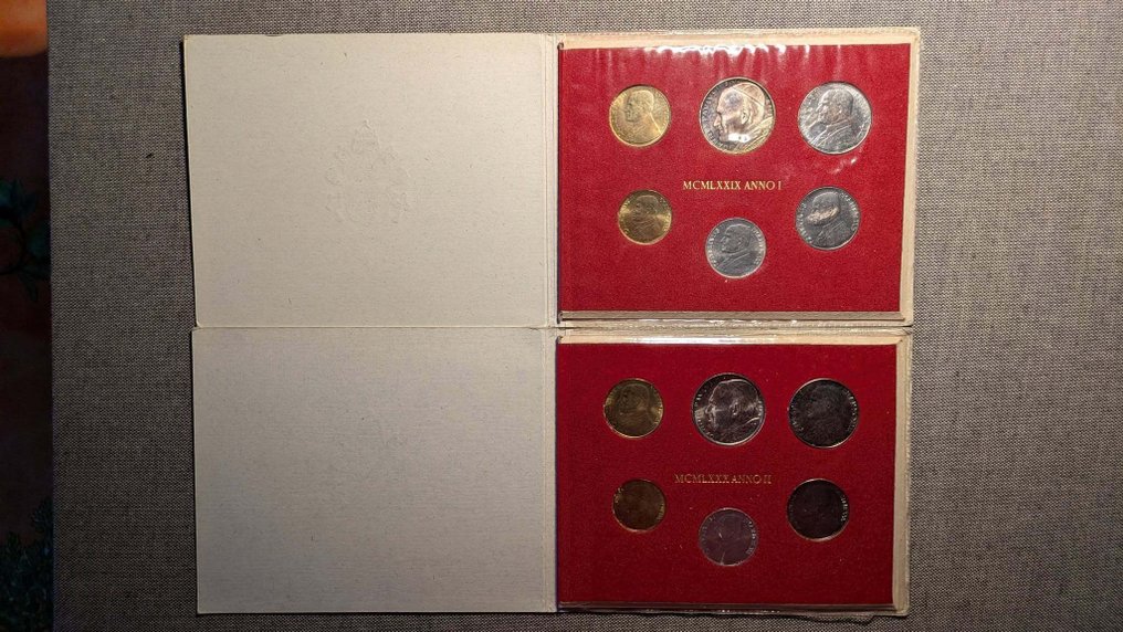 Vaticano. Giovanni Paolo II. Serie divisionale 1979-1980 (2 set) (Senza prezzo di riserva) #1.0