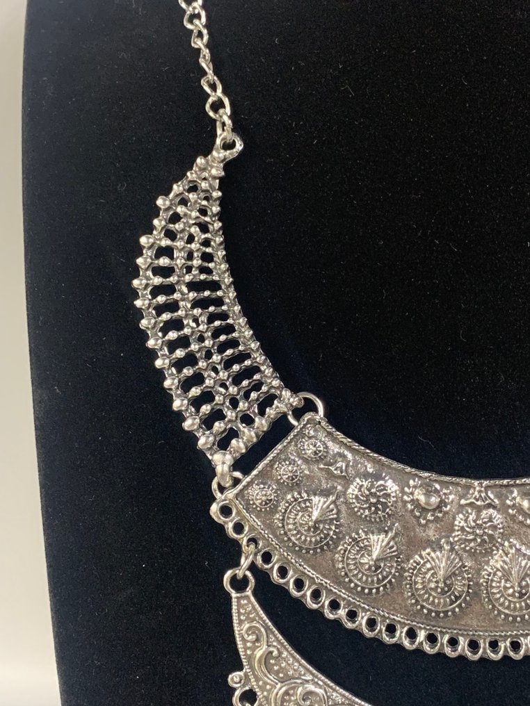 Opaska na szyję - Miao - Chiny  (Bez ceny minimalnej
) #3.2