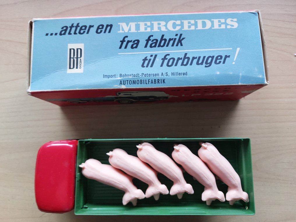 Tekno 1:43 - Model ciężarówki - Tekno 910 Mercedes-Benz LP 322 #2.1