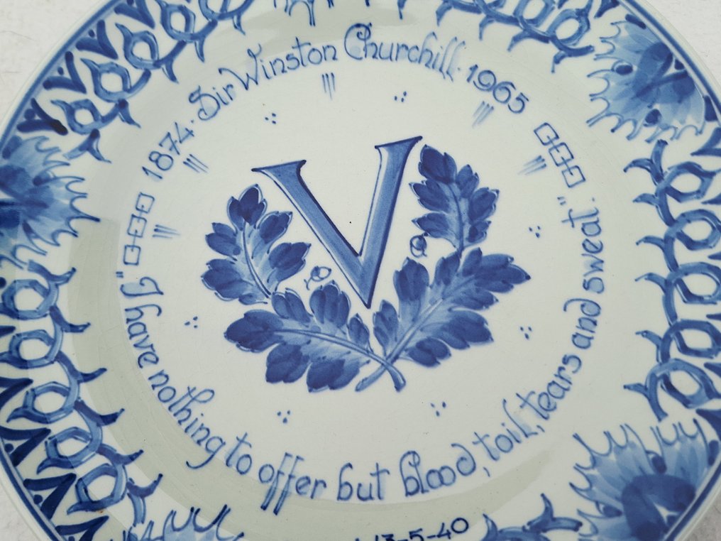 De Porceleyne Fles, Delft - 盤子 - gelimiteerde uitgave - 臺夫特瓷器 - 温斯顿·丘吉尔爵士 #1.0