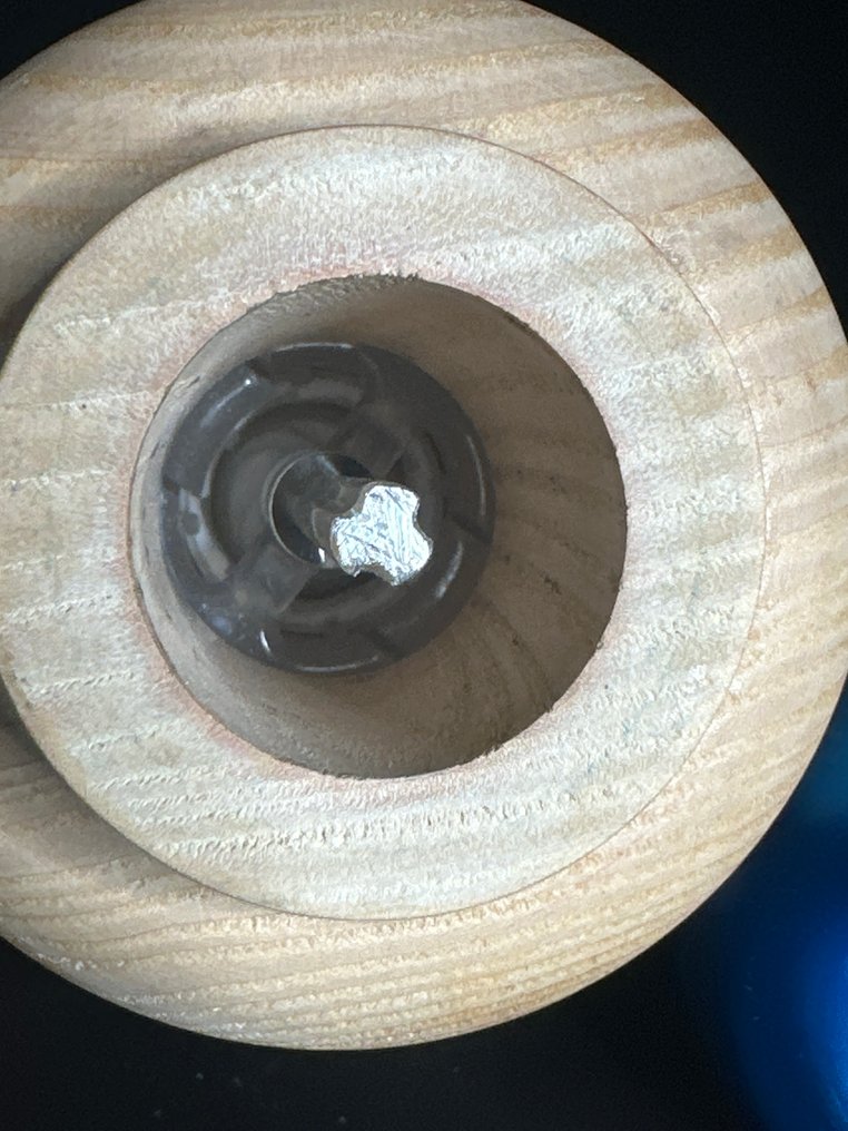 Moulin à poivrier et sel en bois et aluminium - Thomas Defour - Μύλος καφέ - CrushGrind - Ξύλο, Αλουμίνιο, Πλαστικό #4.3