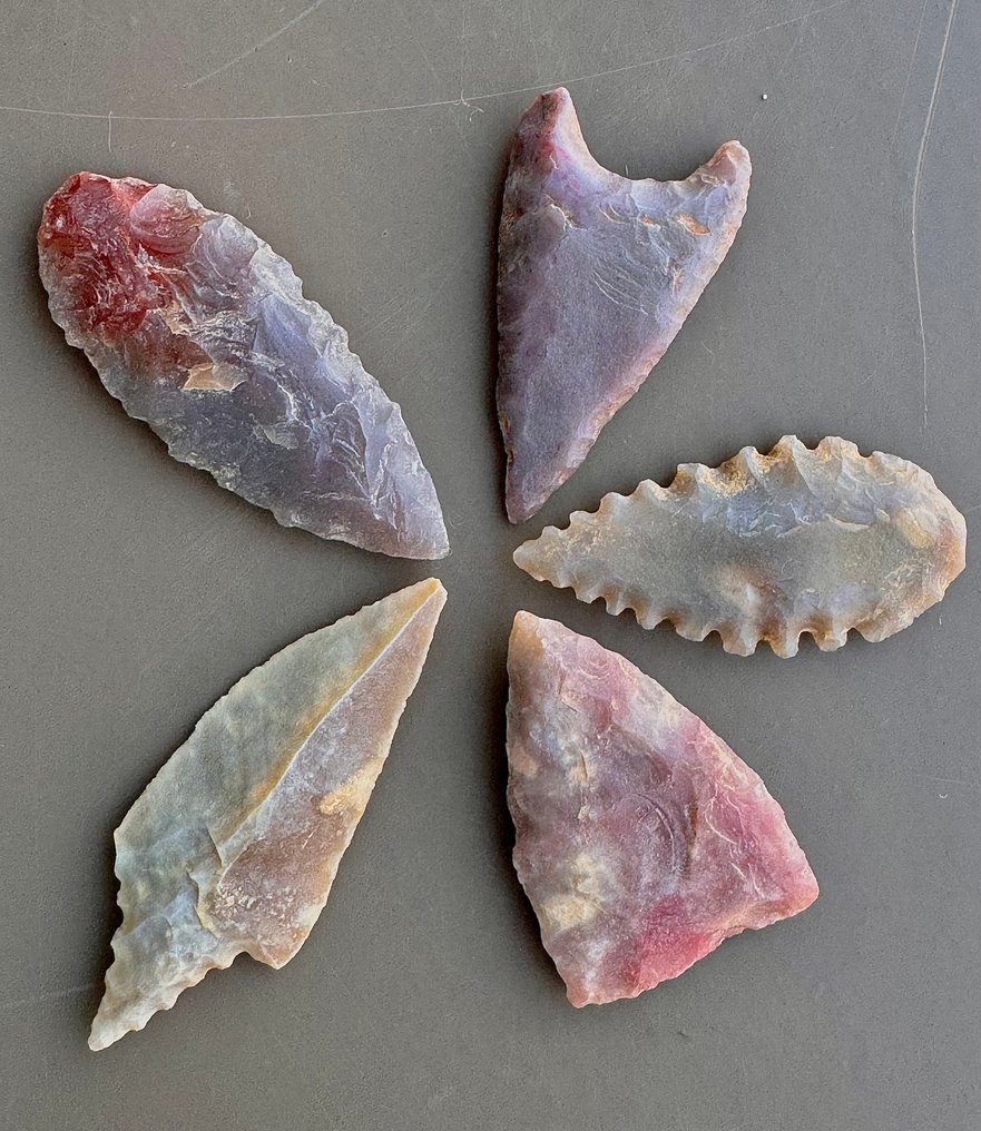 Sáhara Pedernal Punta de flecha - 50 mm  (Sin precio de reserva) #1.0