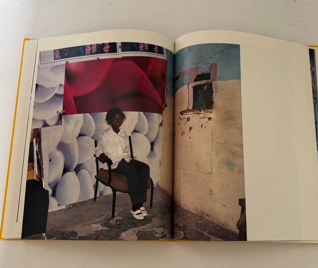 Signed, Viviane Sassen - Die son sien alles - 2012 #2.1