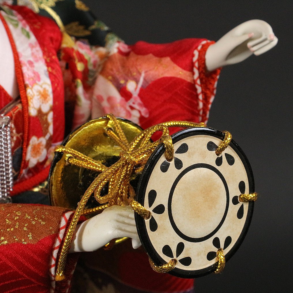 Geisha Doll Holding a Hand Drum - Pop - Japan #4.3