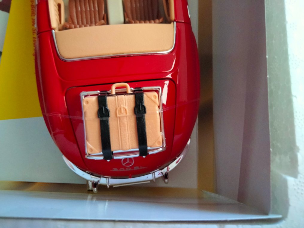 Bburago 1:18 - Κάμπριο αυτοκίνητο μοντελισμού - Mercedes-Benz 300 SL Touring (1957) - Burago Gold #3.2