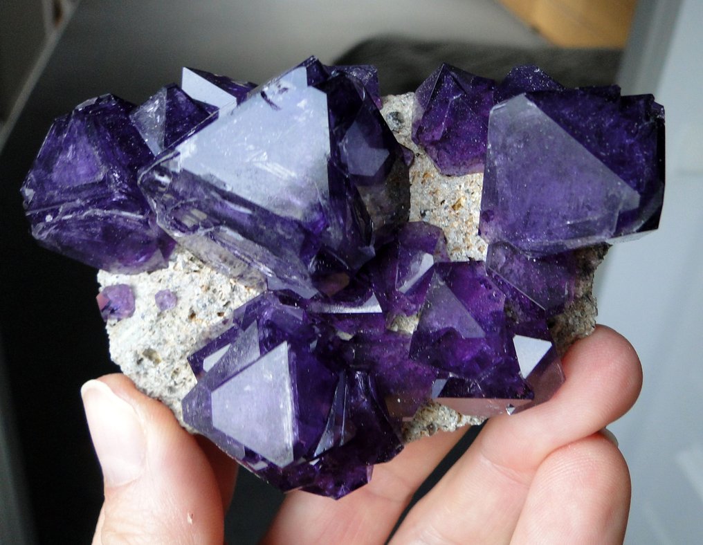 Alunite Cristais incríveis na rocha matriz!- 185 g #4.3