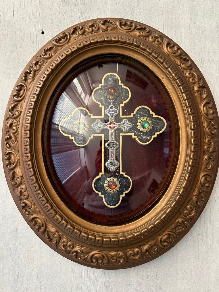 微型马赛克十字架，放置在凸面玻璃圆顶下 - 42厘米 - 木, 玻璃, Micro Mosaic - 1900-1910 #1.0