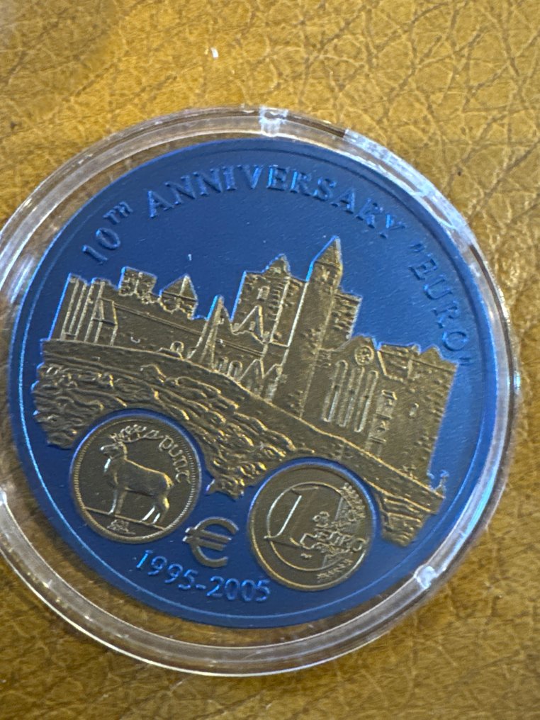 利比里亚. 5 Dollars 2005  - irland - Niob - 7,78g  (没有保留价) #1.0