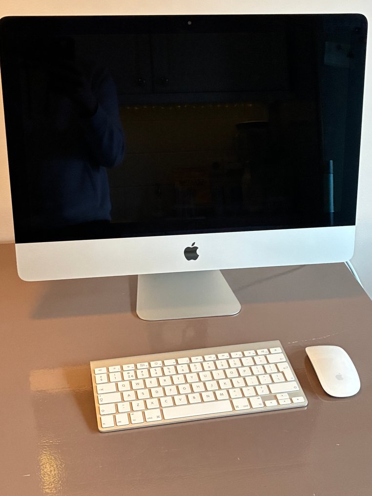 Apple 21,5" 4K Retina late 2015 - iMac (1) - With replacement box #4.3