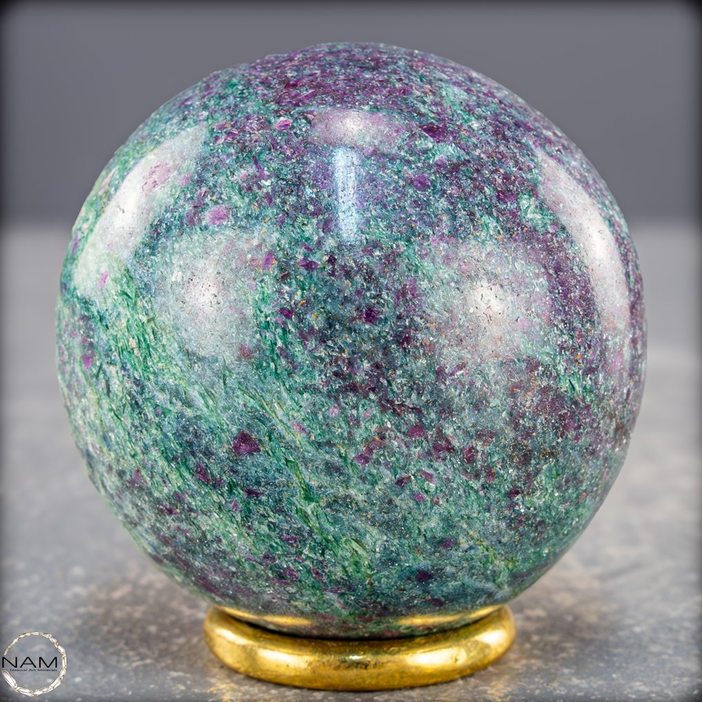 精致的Rubin-Kyanit-Fuchsit球体 稀有贵重矿物的和谐共鸣- 217.74 g #2.1